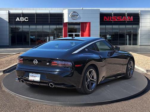 Black Diamond Pearl 2026 Nissan Z Sport