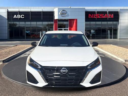 2025 Nissan Altima S FWD