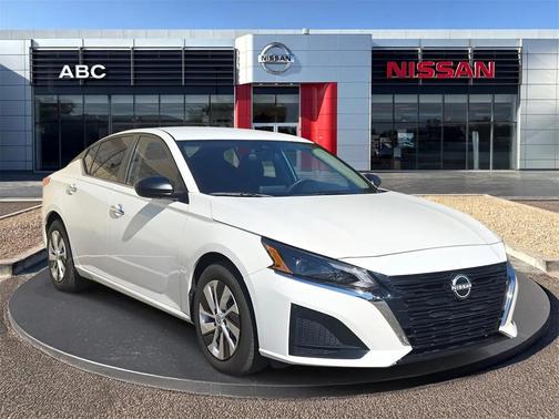 2025 Nissan Altima S FWD