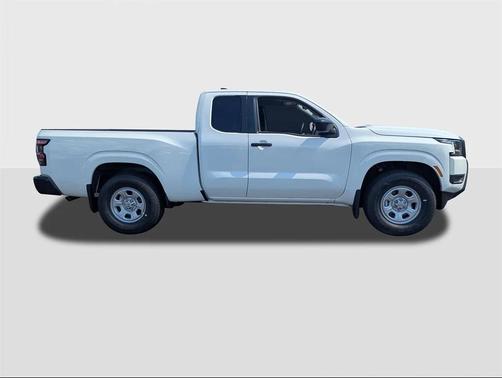 2025 Nissan Frontier S