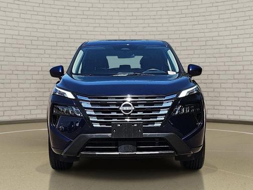 Deep Ocean Blue Pearl 2025 Nissan Rogue SV