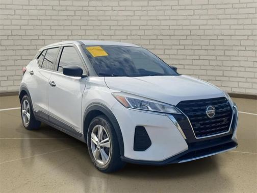 2021 Nissan Kicks S