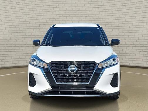 2021 Nissan Kicks S