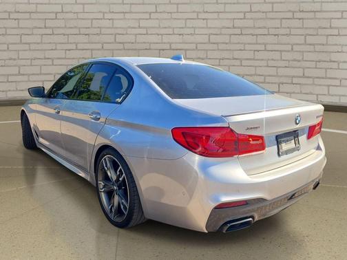 Silver Metallic 2018 BMW M550 i Xdrive