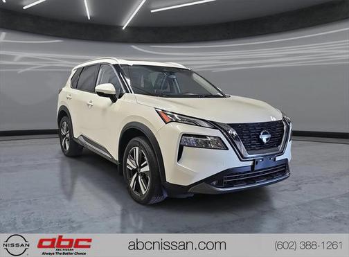 2022 Nissan Rogue SL