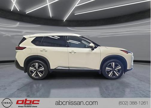 2022 Nissan Rogue SL