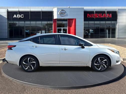 2025 Nissan Versa 1.6 S