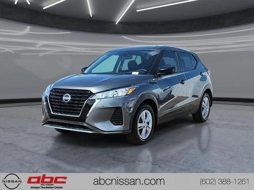 2025 Nissan Kicks S