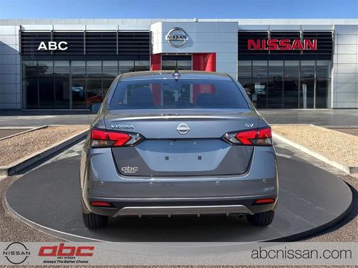 2024 Nissan Versa 1.6 SV