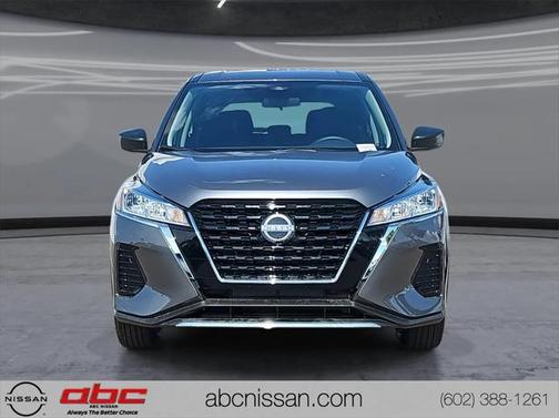 2025 Nissan Kicks S