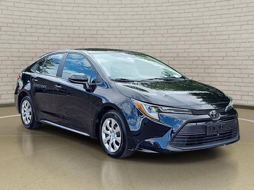 Midnight Black Metallic 2025 Toyota Corolla LE