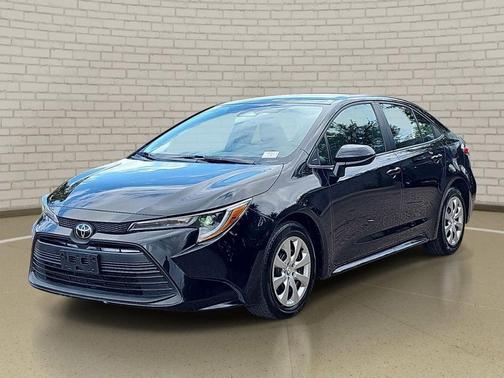 Midnight Black Metallic 2025 Toyota Corolla LE
