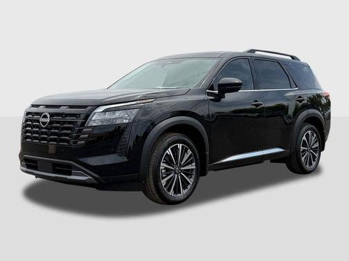Super Black 2026 Nissan Pathfinder Platinum