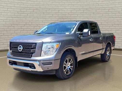 Gun Metallic 2021 Nissan Titan SV