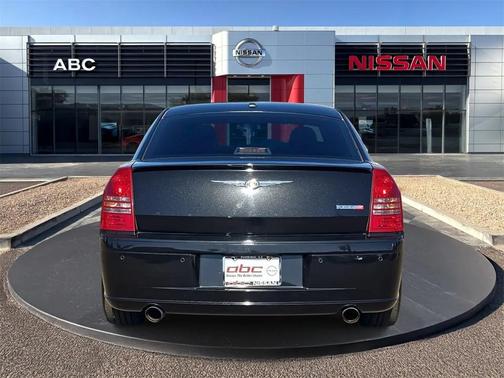 2006 Chrysler 300 SRT8