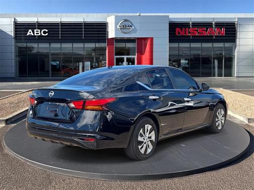 2025 Nissan Altima S FWD