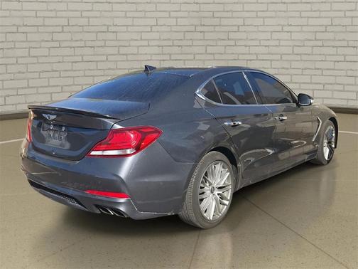 2021 Genesis G70 2.0T RWD