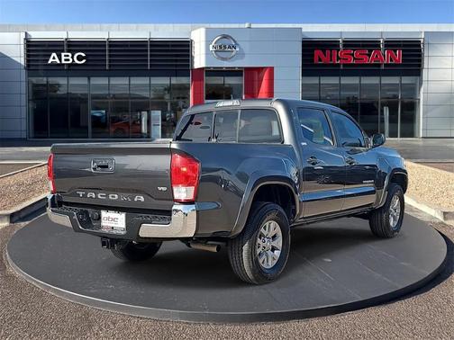 2017 Toyota Tacoma SR5