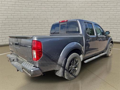 2021 Nissan Frontier SV