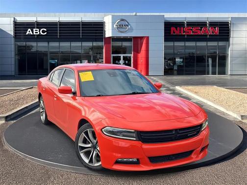 2016 Dodge Charger SXT