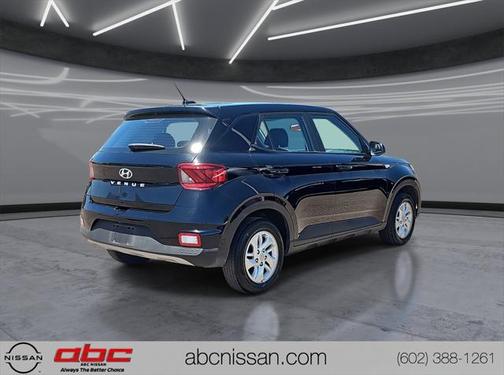 2024 Hyundai VENUE SE