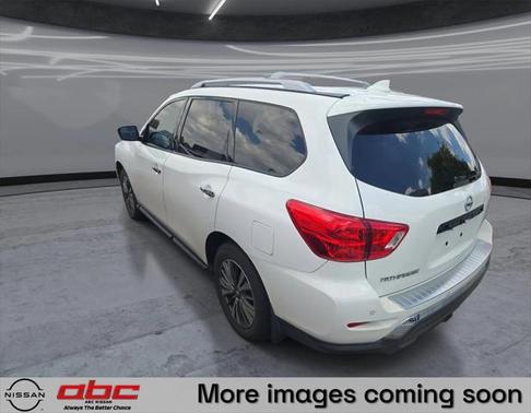 2020 Nissan Pathfinder S 2WD
