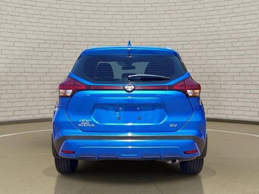 Electric Blue Metallic 2023 Nissan Kicks SV