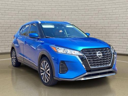 Electric Blue Metallic 2023 Nissan Kicks SV