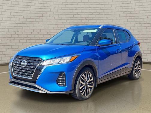 Electric Blue Metallic 2023 Nissan Kicks SV