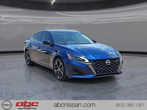 2024 Nissan Altima SR FWD
