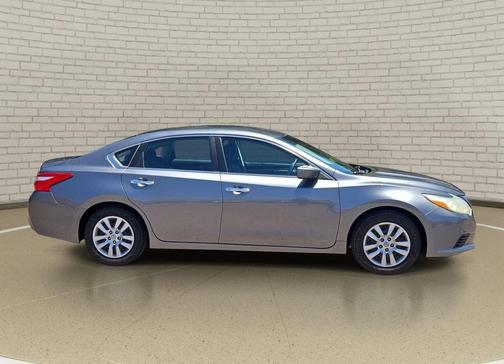 Gun Metallic 2017 Nissan Altima 2.5 S