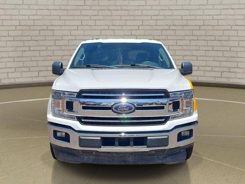 Oxford White 2018 Ford F-150 XLT