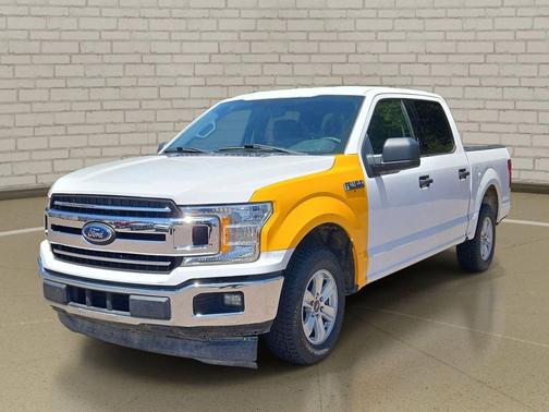 Oxford White 2018 Ford F-150 XLT