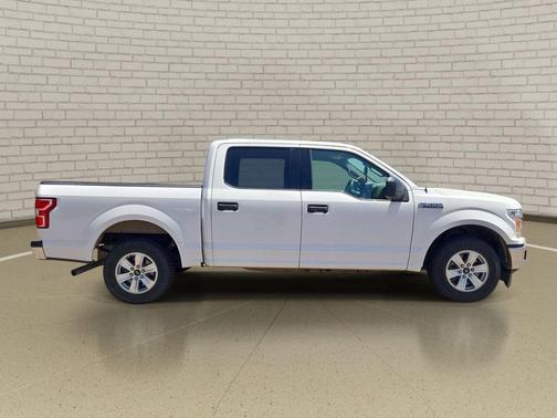 Oxford White 2018 Ford F-150 XLT