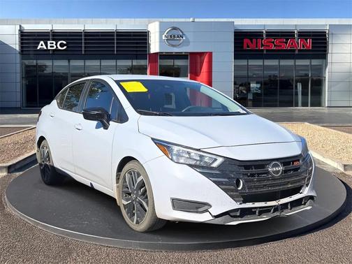 2023 Nissan Versa 1.6 S