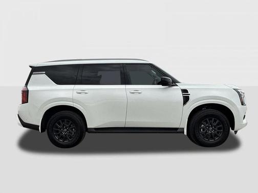 Aspen White Tricoat 2026 Nissan Armada SV