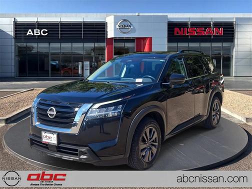 2022 Nissan Pathfinder SV 4WD