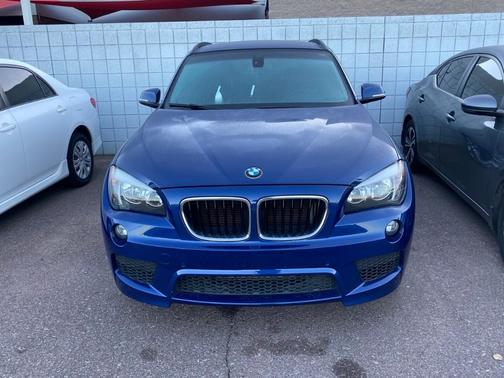 Photo 2 of 11 of 2015 BMW X1 xDrive 28i