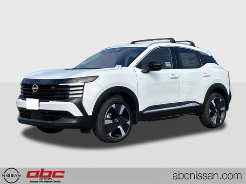 Aspen White Tricoat 2026 Nissan Kicks SR