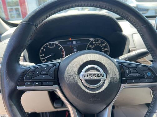 2020 Nissan Altima Platinum FWD