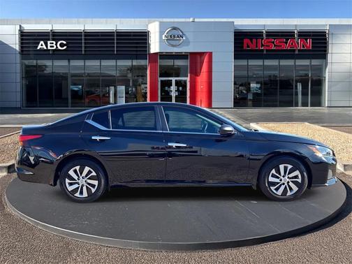 2025 Nissan Altima S FWD