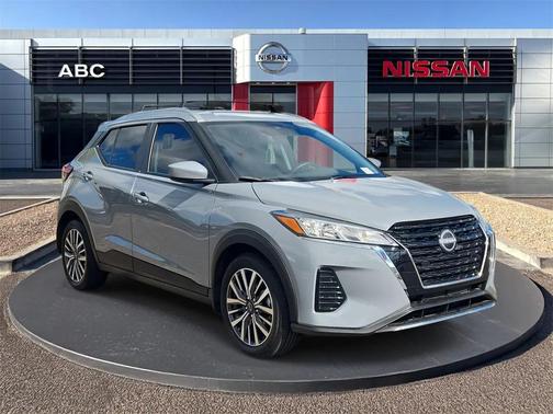 2024 Nissan Kicks SV