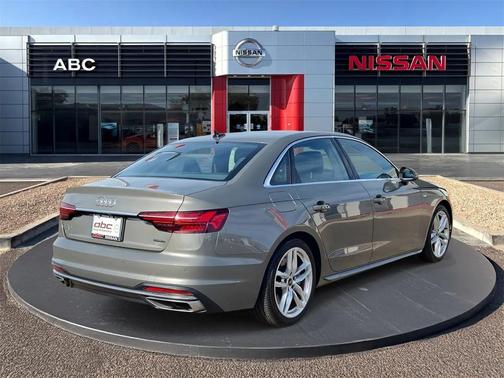 2024 Audi A4 45 S line Premium Plus