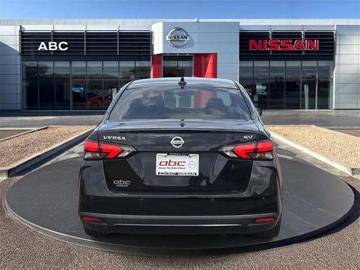 2021 Nissan Versa 1.6 SV
