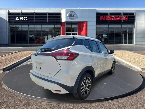 2021 Nissan Kicks SV
