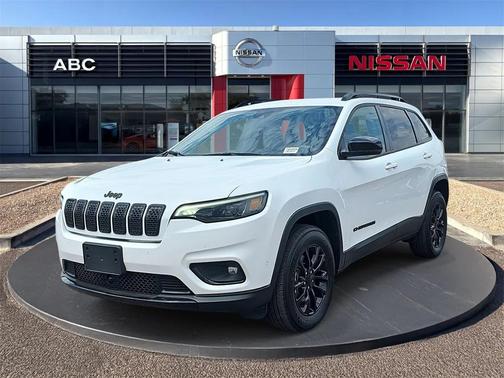 2023 Jeep Cherokee Altitude