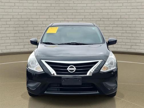 2017 Nissan Versa 1.6 SV