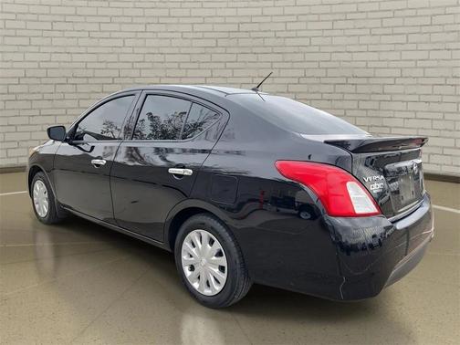 2017 Nissan Versa 1.6 SV