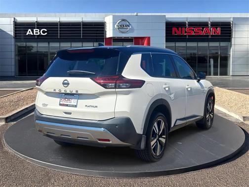 2021 Nissan Rogue Platinum