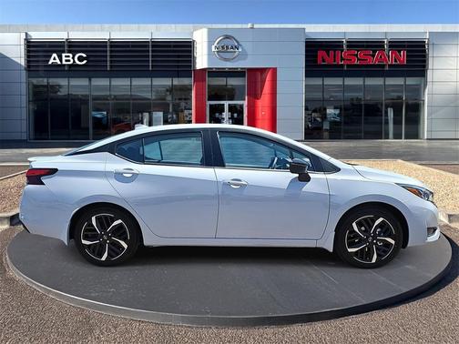 2025 Nissan Versa 1.6 S